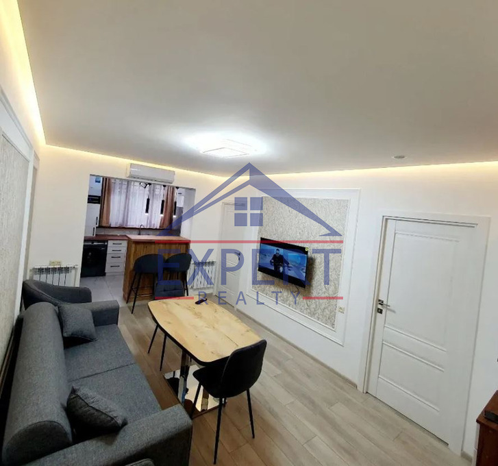 ԱՐԱԲԿԻՐ, ԱՐԱՄ ԽԱՉԱՏՐՅԱՆ ՓՈՂՈՑ, 3 ՍԵՆՅԱԿ