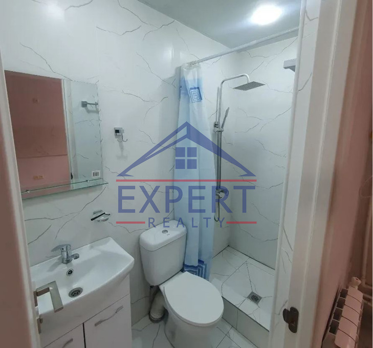 ԱՐԱԲԿԻՐ, ԱՐԱՄ ԽԱՉԱՏՐՅԱՆ ՓՈՂՈՑ, 3 ՍԵՆՅԱԿ