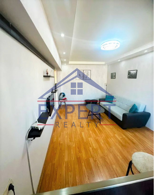 ԿԵՆՏՐՈՆ, ԱՄԻՐՅԱՆ ՓՈՂՈՑ, 2 ՍԵՆՅԱԿ