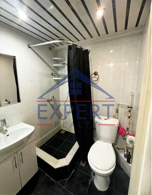 ԿԵՆՏՐՈՆ, ԱՄԻՐՅԱՆ ՓՈՂՈՑ, 2 ՍԵՆՅԱԿ