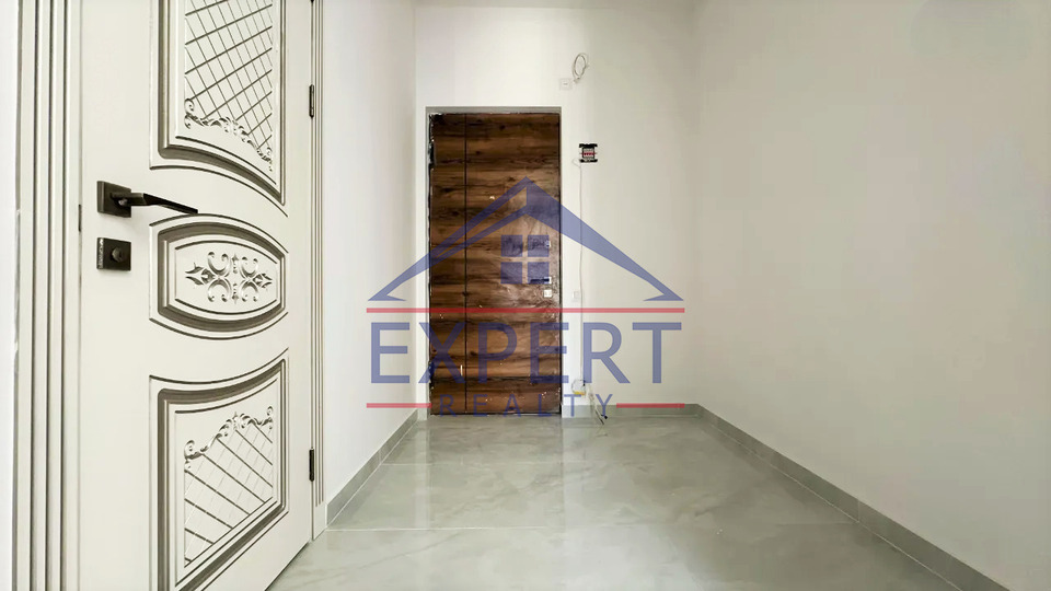 ԱՐԱԲԿԻՐ, ԿՈՄԻՏԱՍԻ ՊՈՂՈՏԱ, 2 ՍԵՆՅԱԿ