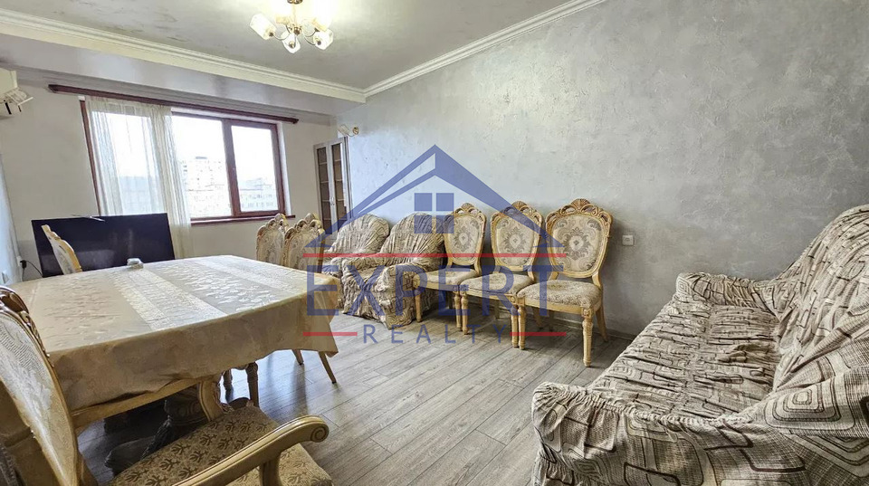 ԿԵՆՏՐՈՆ, ԽՈՐԵՆԱՑՈՒ ՓՈՂՈՑ, 2 ՍԵՆՅԱԿ