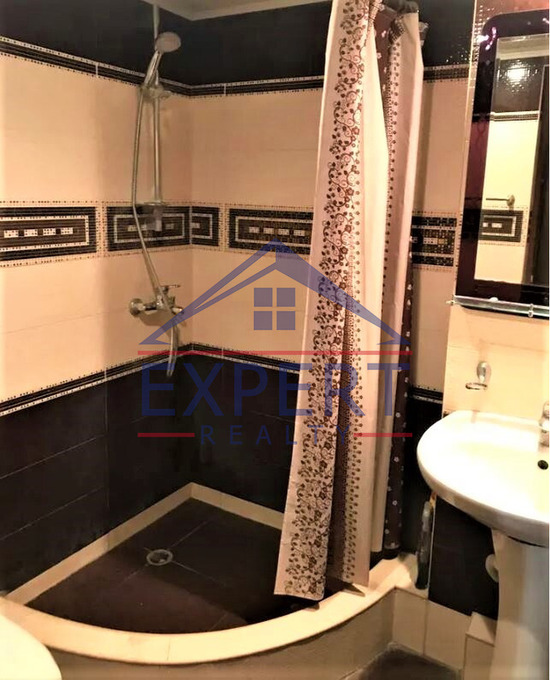 ԿԵՆՏՐՈՆ, ԽՈՐԵՆԱՑՈՒ ՓՈՂՈՑ, 2 ՍԵՆՅԱԿ