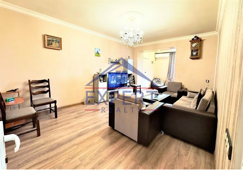 ԱՐԱԲԿԻՐ, ԳՅՈՒԼԲԵՆԿՅԱՆ ՓՈՂՈՑ, 3 ՍԵՆՅԱԿ