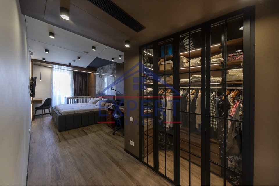 ԱՐԱԲԿԻՐ, ԲԱՂՐԱՄՅԱՆ ՊՈՂՈՏԱ, 3 ՍԵՆՅԱԿ