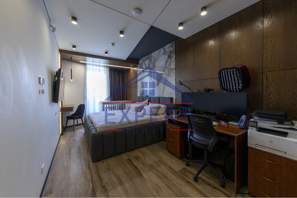 ԱՐԱԲԿԻՐ, ԲԱՂՐԱՄՅԱՆ ՊՈՂՈՏԱ, 3 ՍԵՆՅԱԿ