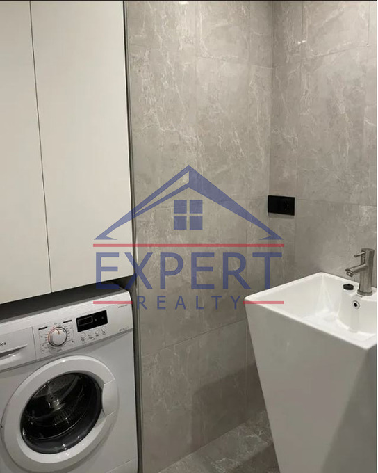 ԿԵՆՏՐՈՆ, ՊՈՒՇԿԻՆ ՓՈՂՈՑ, 2 ՍԵՆՅԱԿ