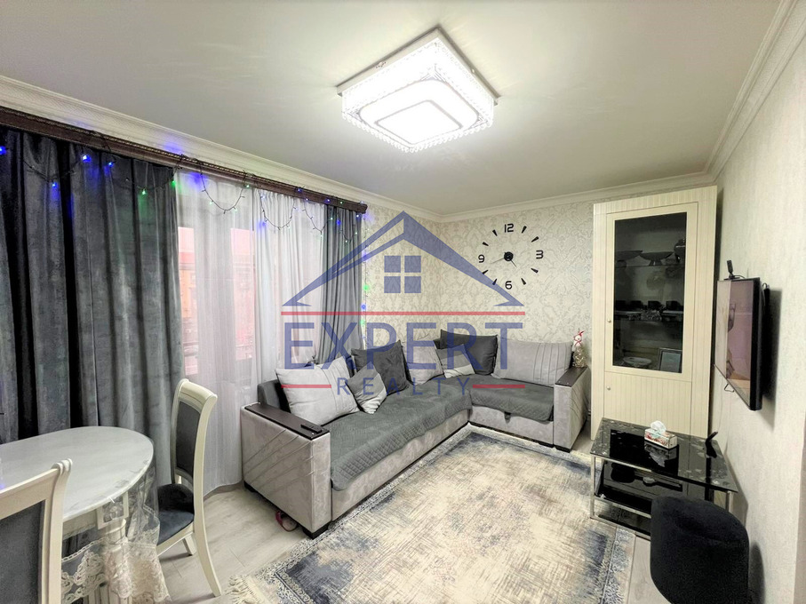 ԿԵՆՏՐՈՆ, ՏԻԳՐԱՆ ՄԵԾԻ ՊՈՂՈՏԱ, 2 ՍԵՆՅԱԿ