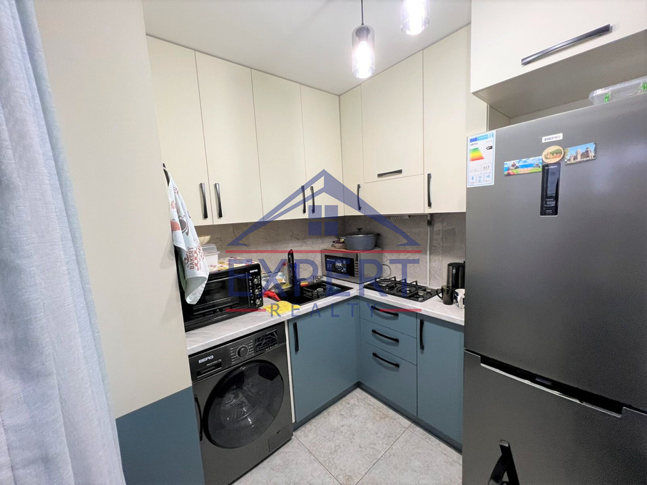 ԿԵՆՏՐՈՆ, ՏԻԳՐԱՆ ՄԵԾԻ ՊՈՂՈՏԱ, 2 ՍԵՆՅԱԿ