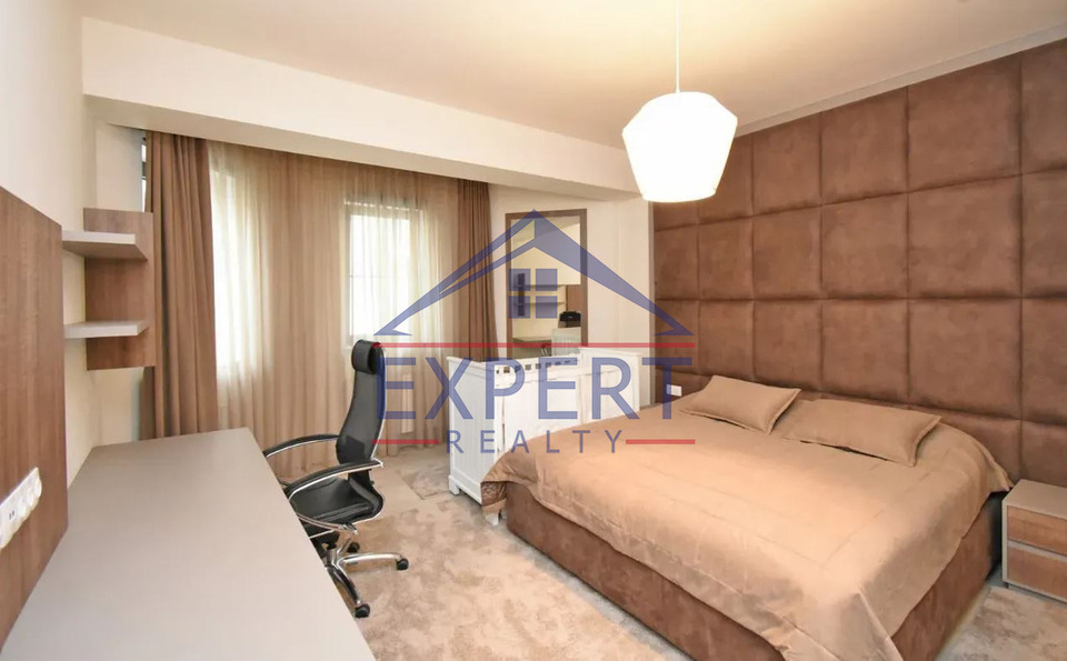 ԿԵՆՏՐՈՆ, ՎԵՐԻՆ ԱՆՏԱՌԱՅԻՆ ՓՈՂՈՑ, 4 ՍԵՆՅԱԿ