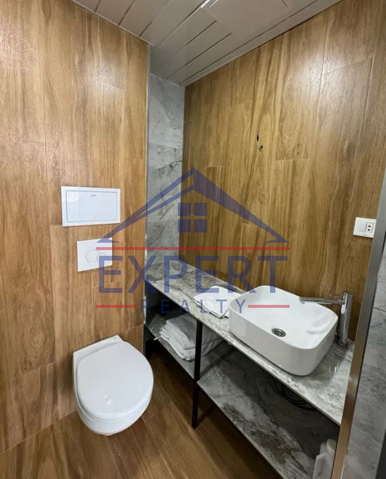 ԿԵՆՏՐՈՆ, Ե.ՔՈՉԱՐ ՓՈՂՈՑ, 1 ՍԵՆՅԱԿ