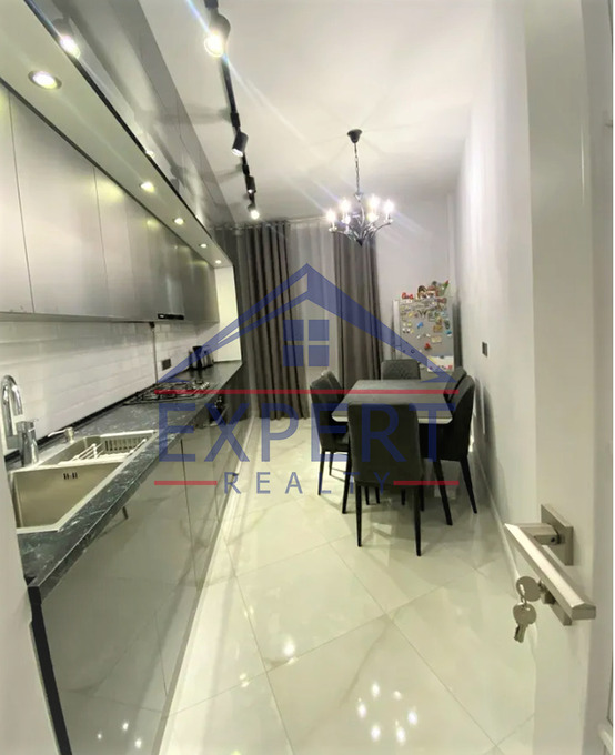 ԿԵՆՏՐՈՆ, ՎԵՐԻՆ ԱՆՏԱՌԱՅԻՆ ՓՈՂՈՑ, 4 ՍԵՆՅԱԿ