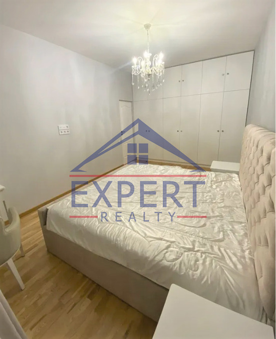 ԿԵՆՏՐՈՆ, ՎԵՐԻՆ ԱՆՏԱՌԱՅԻՆ ՓՈՂՈՑ, 4 ՍԵՆՅԱԿ
