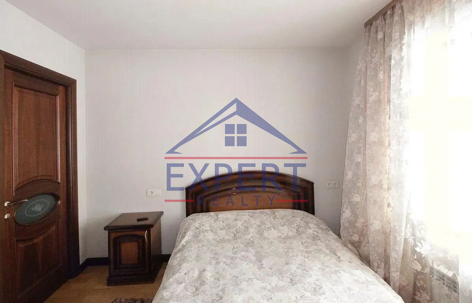 ԱՐԱԲԿԻՐ, ՍՈՍ ՍԱՐԳՍՅԱՆԻ ՓՈՂՈՑ, 3 ՀԱՐԿ