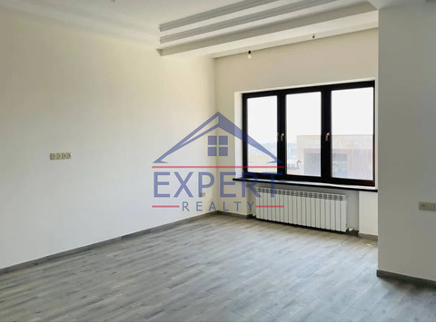 ԱՎԱՆ, ՆՎԵՐ ՍԱՖԱՐՅԱՆ ՓՈՂՈՑՈՒՄ, 5 ՍԵՆՅԱԿ