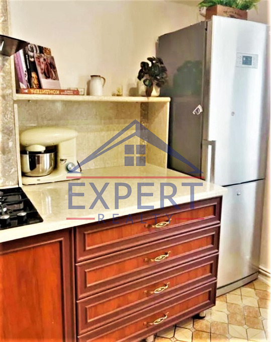 ԿԵՆՏՐՈՆ, ՀԱՆՐԱՊԵՏՈՒԹՅԱՆ Փ., 3 ՍԵՆՅԱԿ