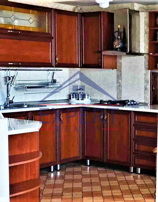 ԿԵՆՏՐՈՆ, ՀԱՆՐԱՊԵՏՈՒԹՅԱՆ Փ., 3 ՍԵՆՅԱԿ