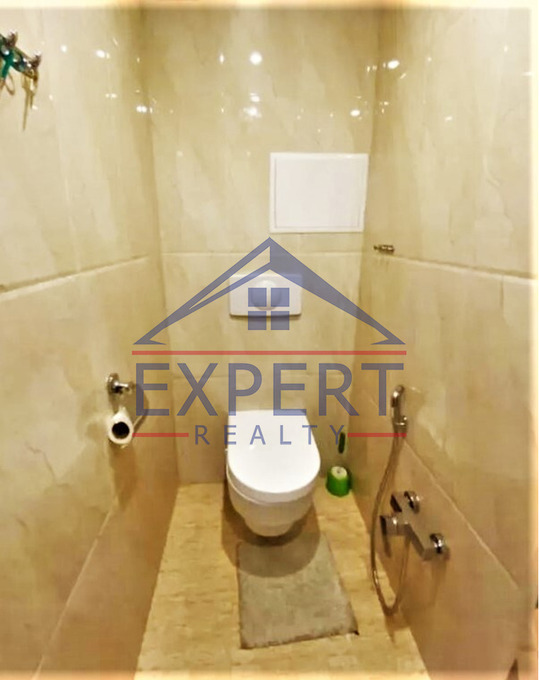 ԿԵՆՏՐՈՆ, ՀԱՆՐԱՊԵՏՈՒԹՅԱՆ Փ., 3 ՍԵՆՅԱԿ