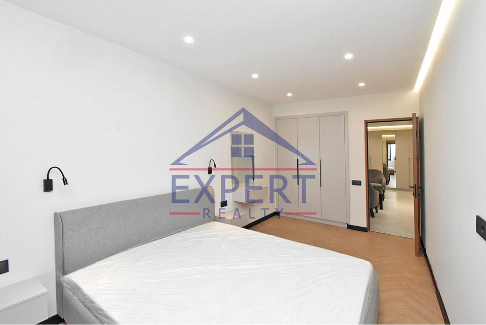 ԱՐԱԲԿԻՐ, ԲԱՂՐԱՄՅԱՆ ՊՈՂՈՏԱ, 4 ՍԵՆՅԱԿ