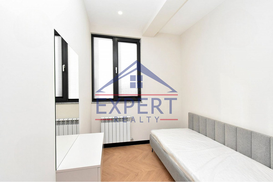 ԱՐԱԲԿԻՐ, ԲԱՂՐԱՄՅԱՆ ՊՈՂՈՏԱ, 4 ՍԵՆՅԱԿ