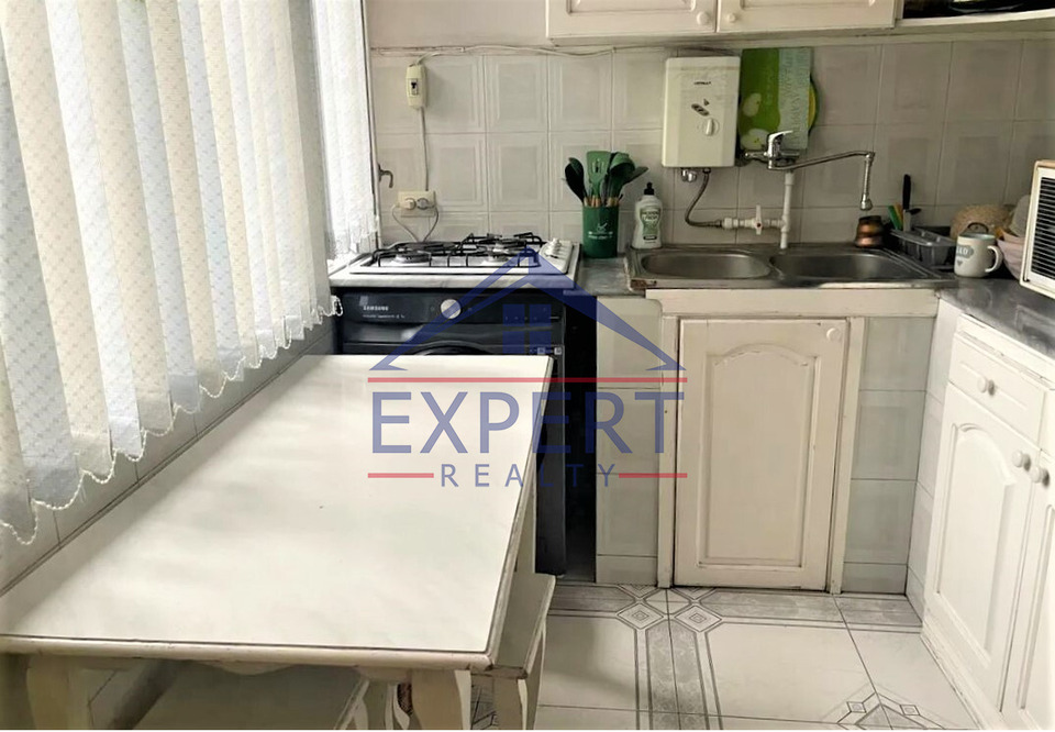 ԿԵՆՏՐՈՆ, ՆԱՐ-ԴՈՍ ՓՈՂՈՑ, 2 ՍԵՆՅԱԿ