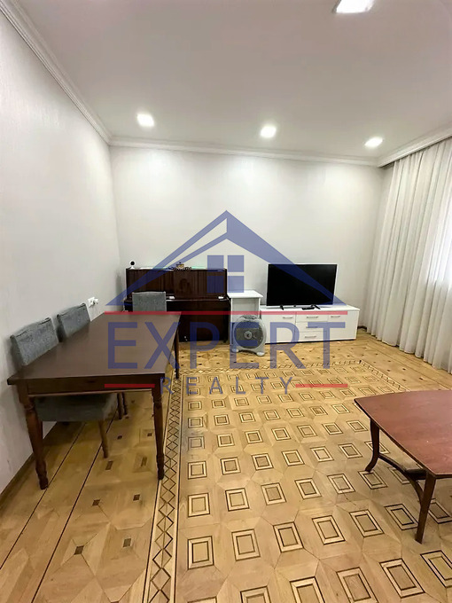 ԱՐԱԲԿԻՐ, ՍԼԱՎԻԿ ՉԻԼՈՅԱՆ, 2 ՀԱՐԿԱՆԻ ՔԱՐԵ ՏՈՒՆ