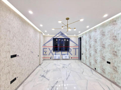 ԿԵՆՏՐՈՆ, ՄՈՆԹԵ ՄԵԼՔՈՆՅԱՆ ՓՈՂՈՑ, 5 ՍԵՆՅԱԿ