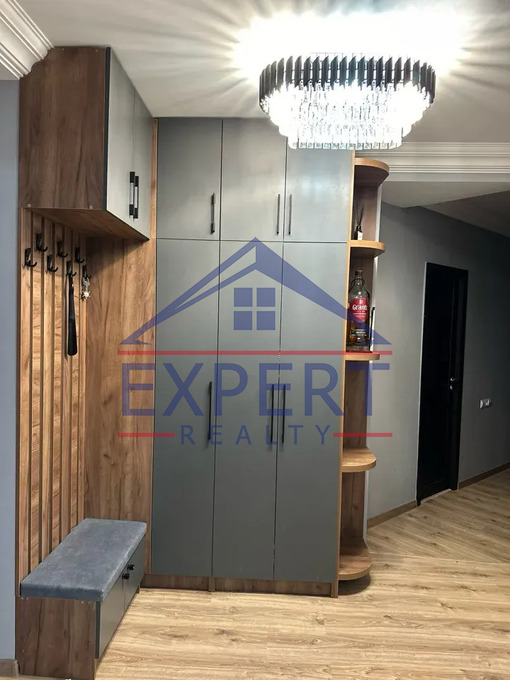 ԱՋԱՓՆՅԱԿ, ՆՈՐԱՇԵՆ ԹԱՂԱՄԱՍ, 4 ՍԵՆՅԱԿ