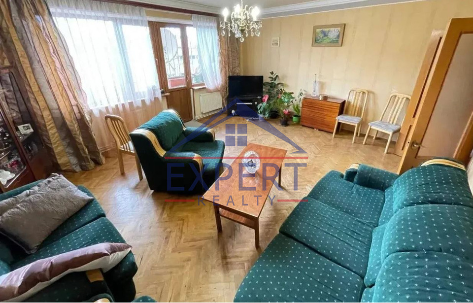 ԱՋԱՓՆՅԱԿ, ԱՌՆՈ ԲԱԲԱՋԱՆՅԱՆ, 3 ՍԵՆՅԱԿ