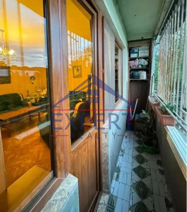 ԱՋԱՓՆՅԱԿ, ԱՌՆՈ ԲԱԲԱՋԱՆՅԱՆ, 3 ՍԵՆՅԱԿ