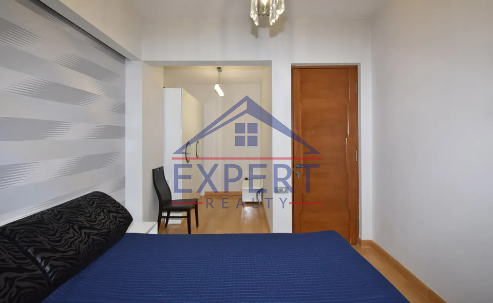 ԿԵՆՏՐՈՆ,ՀՅՈՒՍԻՍԱՅԻՆ ՊՈՂՈՏԱ, 3 ՍԵՆՅԱԿ