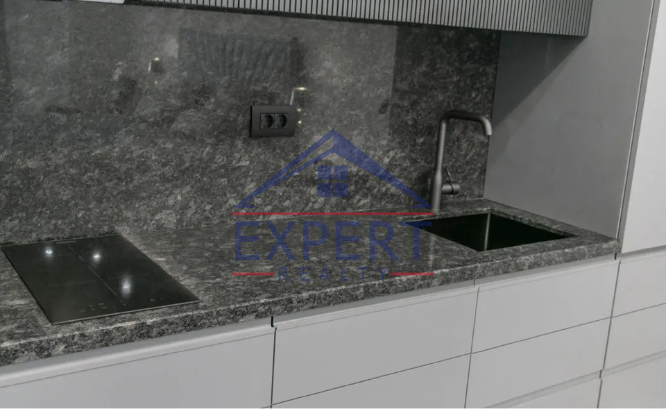 ԿԵՆՏՐՈՆ, ԵԿՄԱԼՅԱՆ  ՓՈՂՈՑ , 1 ՍԵՆՅԱԿ