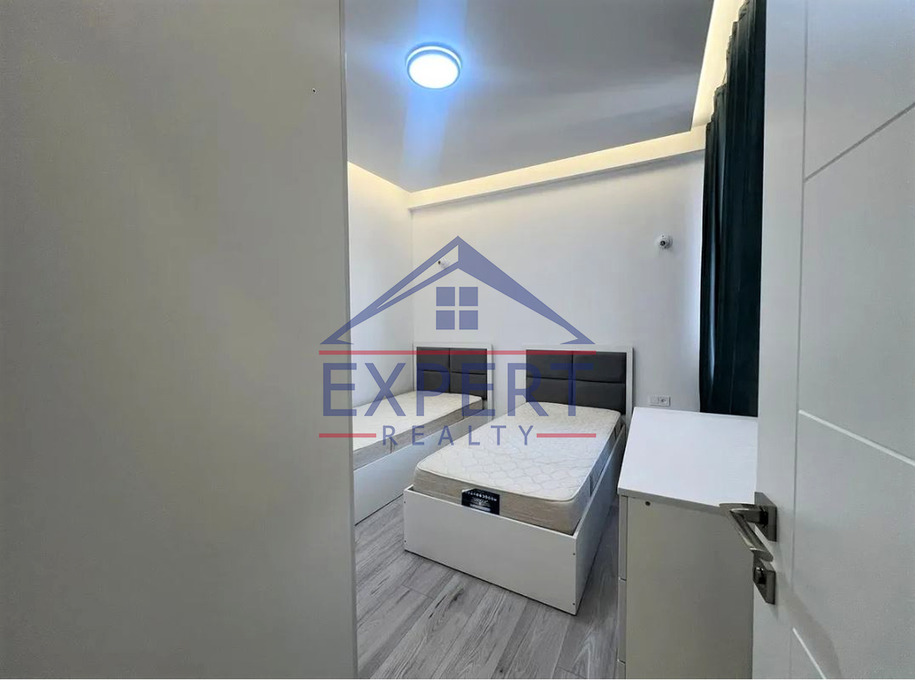 ԿԵՆՏՐՈՆ, ՎԵՐԻՆ ԱՆՏԱՌԱՅԻՆ ՓՈՂՈՑ, 3 ՍԵՆՅԱԿ