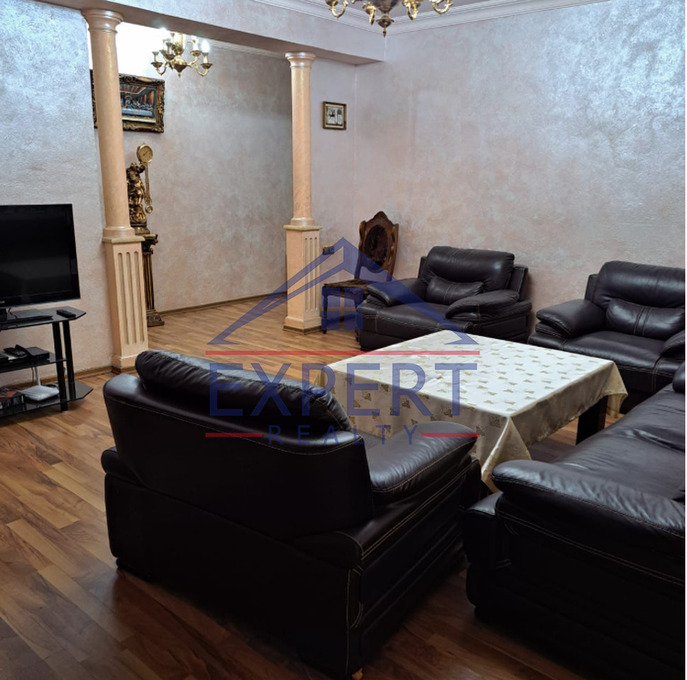 ԿԵՆՏՐՈՆ, ՍԱՐՅԱՆ ՓՈՂՈՑ, 5 ՍԵՆՅԱԿ