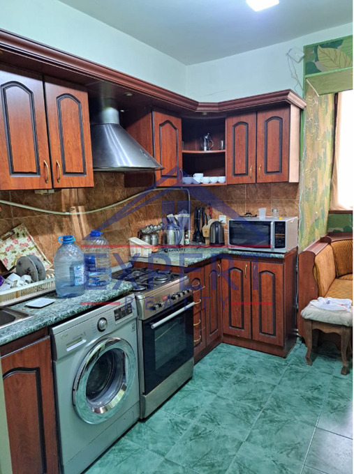 ԿԵՆՏՐՈՆ, ՍԱՐՅԱՆ ՓՈՂՈՑ, 5 ՍԵՆՅԱԿ