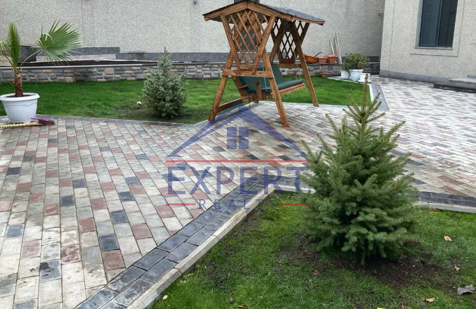 ՔԱՆԱՔԵՌ ԶԵՅԹՈՒՆ,ԴԱՎԻԹ ԱՆՀԱՂԹ ՓՈՂՈՑ 8 ՍԵՆՅԱԿ