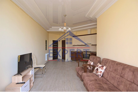 ԿԵՆՏՐՈՆ, ՆԱԼԲԱՆԴՅԱՆ ՓՈՂՈՑ, 2 ՍԵՆՅԱԿ