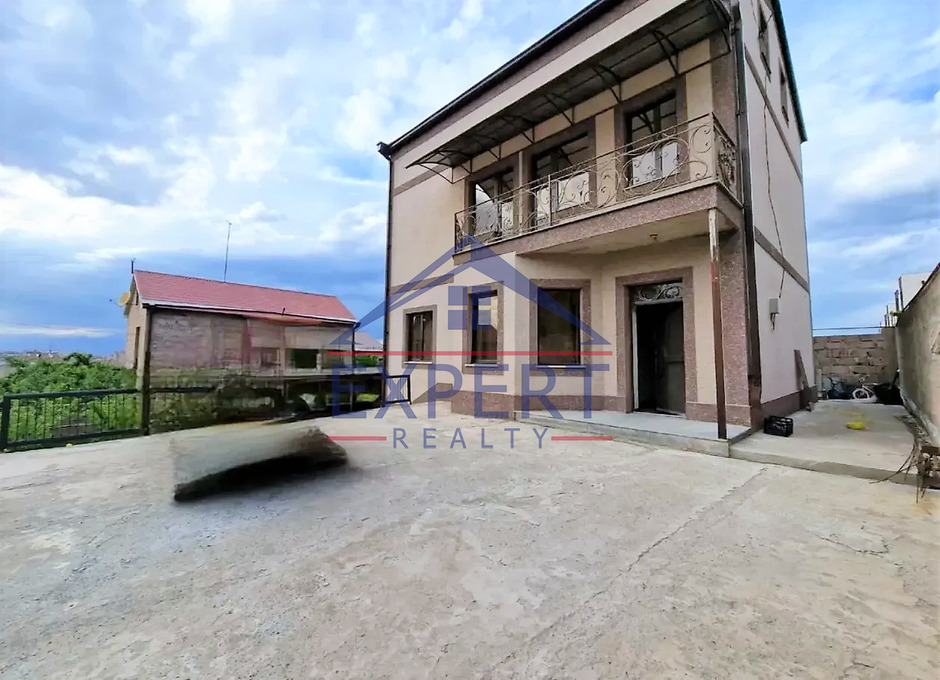 ԱՎԱՆ, ԴՈՒՐՅԱՆ ԹԱՂԱՄԱՍ, 3 ՀԱՐԿԱՆԻ  ՏՈՒՆ