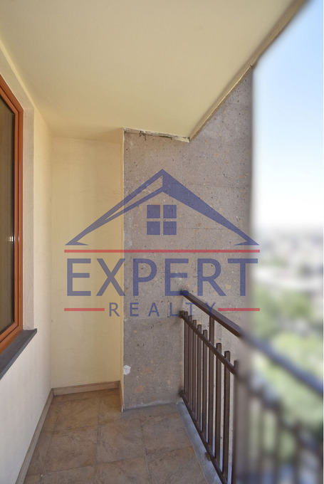 ԿԵՆՏՐՈՆ, Փ․ ԲՈՒԶԱՆԴԻ ՓՈՂՈՑ, 2 ՍԵՆՅԱԿ