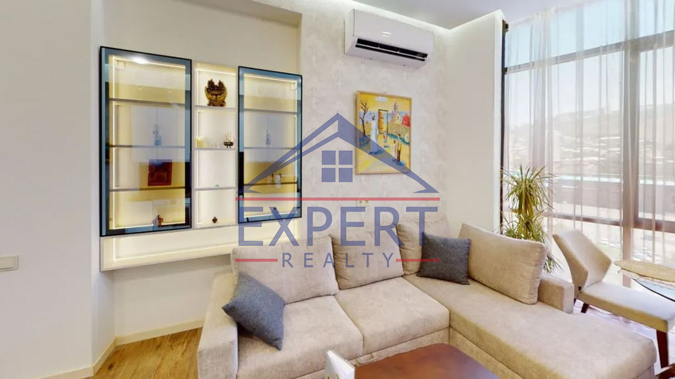 ԿԵՆՏՐՈՆ, ՎԱՐԴԱՆԱՆՑ  ՓՈՂՈՑ, 2 ՍԵՆՅԱԿ