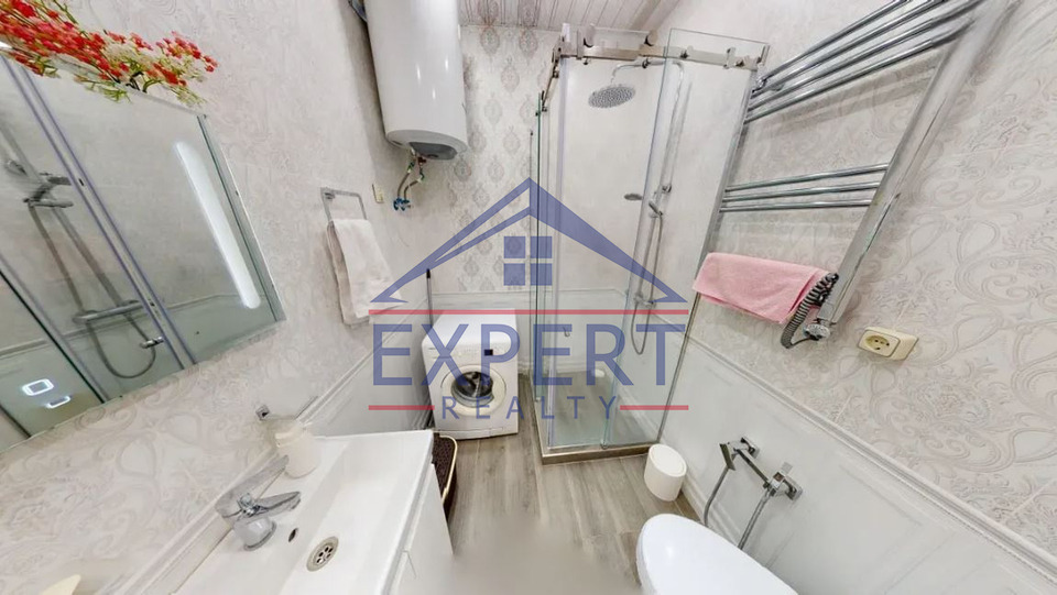 ԿԵՆՏՐՈՆ, ՎԱՐԴԱՆԱՆՑ  ՓՈՂՈՑ, 2 ՍԵՆՅԱԿ