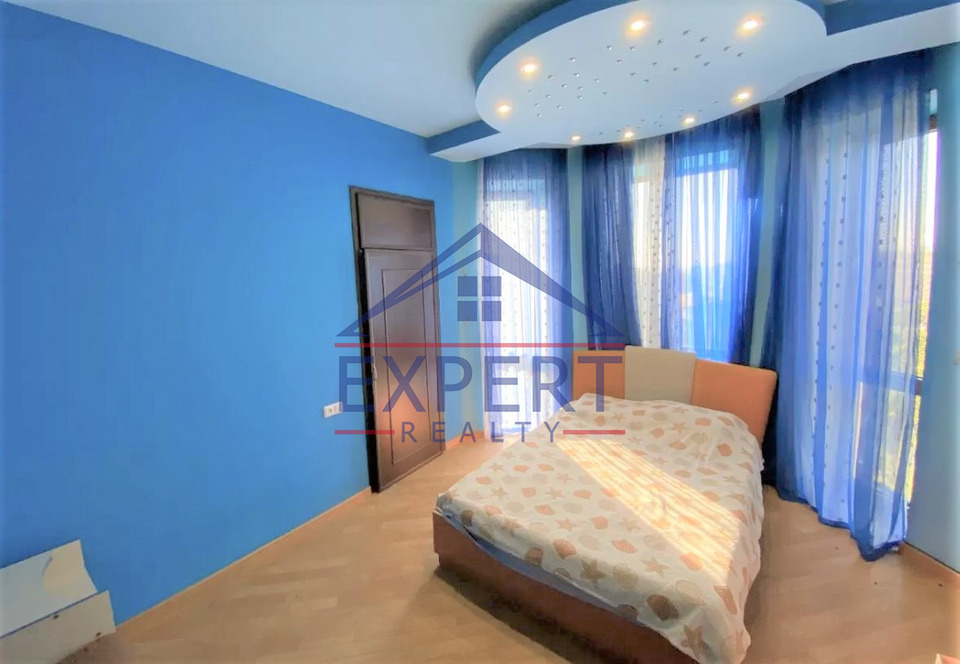 ՆՈՐՔ ՄԱՐԱՇ,ՆՈՐՔԻ ԱՅԳԻՆԵՐ  8 ՍԵՆՅԱԿ