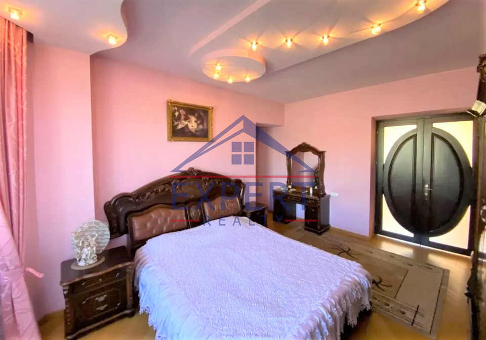 ՆՈՐՔ ՄԱՐԱՇ,ՆՈՐՔԻ ԱՅԳԻՆԵՐ  8 ՍԵՆՅԱԿ