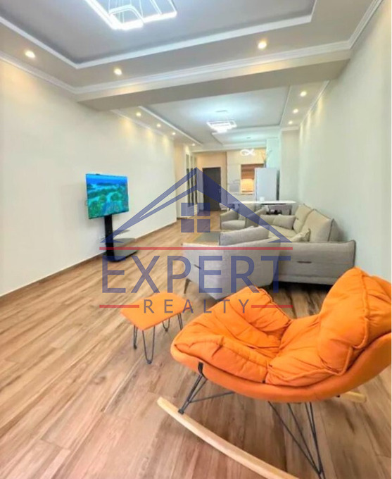 ԿԵՆՏՐՈՆ, ԵԶՆԻԿ ԿՈՂԲԱՑԻ ՓՈՂՈՑ, 3 ՍԵՆՅԱԿ