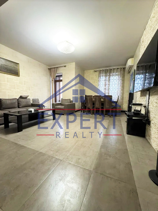 ԿԵՆՏՐՈՆ, ՄԱՇՏՈՑԻ ՊՈՂՈՏԱ, 3 ՍԵՆՅԱԿ