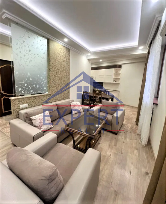 ԿԵՆՏՐՈՆ, ՎԵՐԻՆ ԱՆՏԱՌԱՅԻՆ ՓՈՂՈՑ , 2 ՍԵՆՅԱԿ