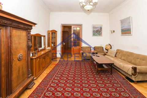 ԿԵՆՏՐՈՆ, ԱԲՈՎՅԱՆ ՓՈՂՈՑ, 2 ՍԵՆՅԱԿ