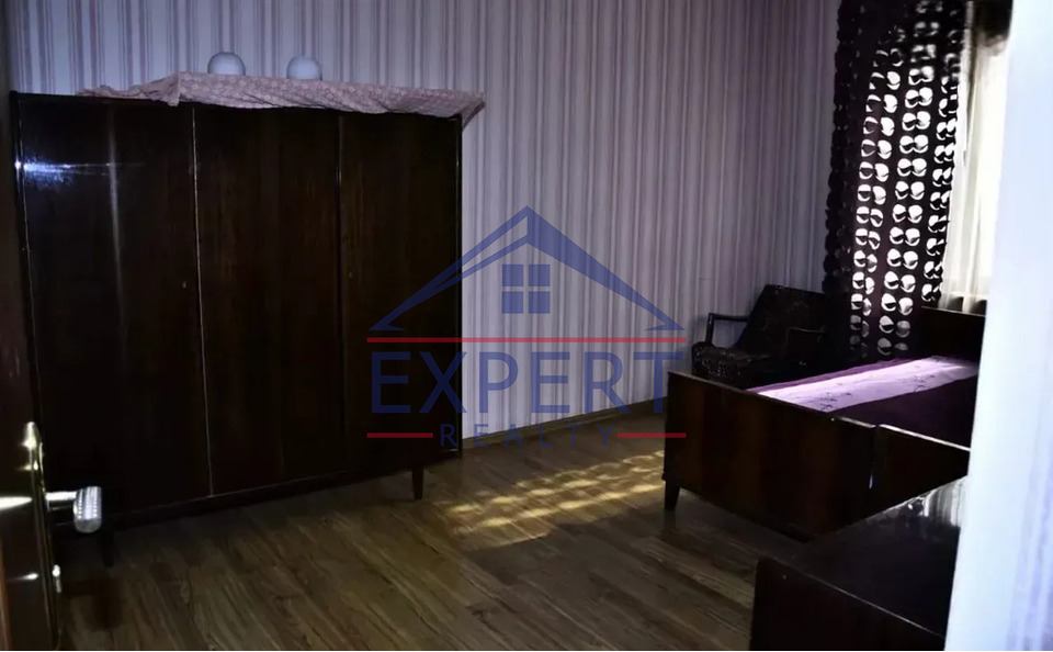 ՇԵՆԳԱՎԻԹ, ԿԱՇԵԳՈՐԾՆԵՐԻ ՓՈՂՈՑ, 5 ՍԵՆՅԱԿ