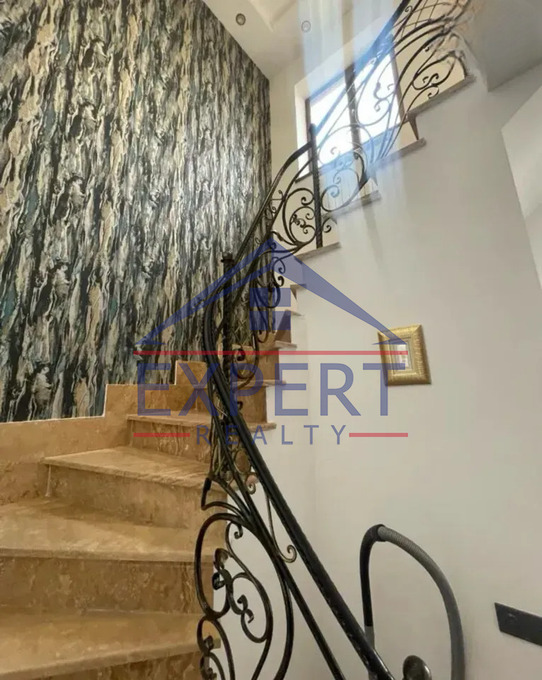 ՋՐՎԵԺ, ԵՌԱԳՈՒՅՆ ՓՈՂՈՑ, 2 ՀԱՐԿԱՆԻ ԱՌԱՆՁՆԱՏՈՒՆ