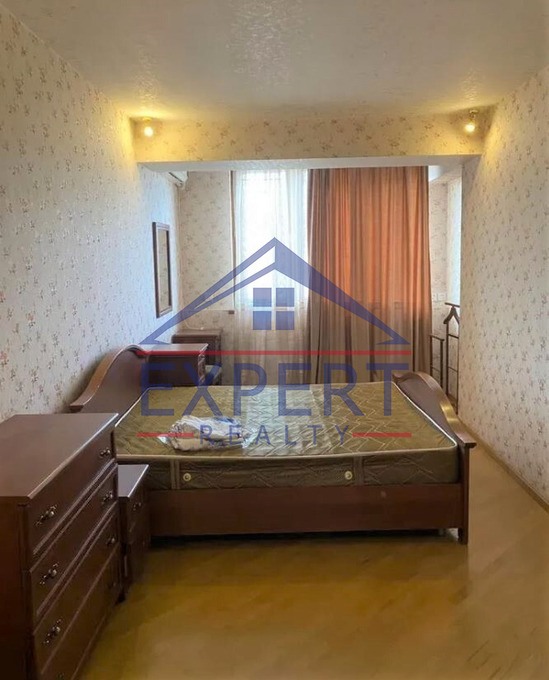 ԿԵՆՏՐՈՆ,ՊՈՒՇԿԻՆԻ ՓՈՂՈՑ 2 ՍԵՆՅԱԿ